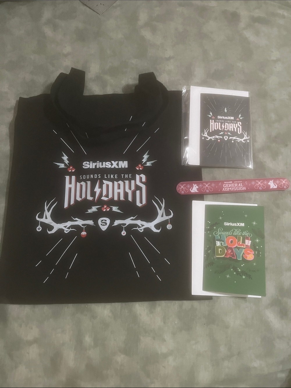 SiriusXM BUNDLE Sounds like holidays tote bag, greeting cards, band NEW 14.5x16